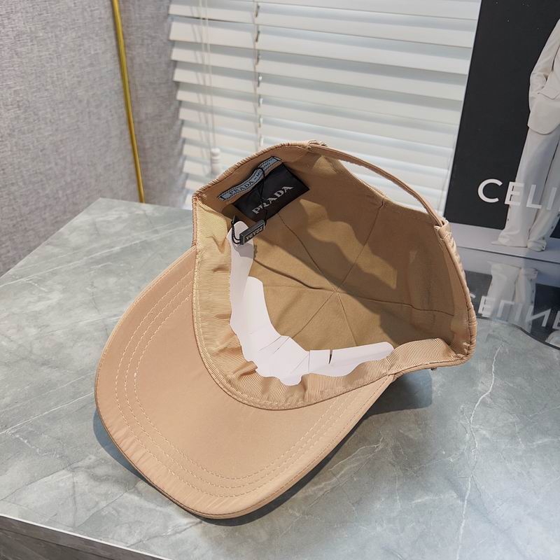 Prada cap (107)